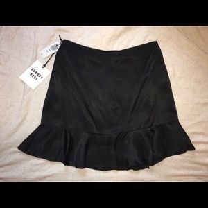 Aritzia Jenna Skirt